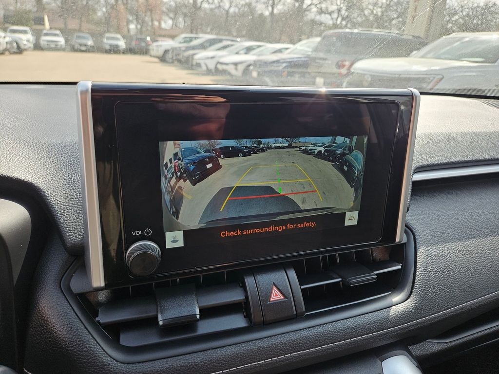 Thumbnail: 2025 Toyota RAV4 - 22