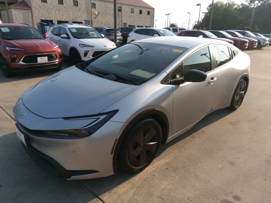 Thumbnail: 2024 Toyota Prius - 1