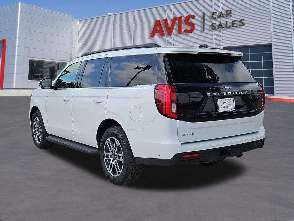 Thumbnail: 2025 Ford Expedition - 9