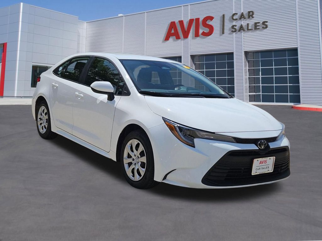 Thumbnail: 2025 Toyota Corolla - 9