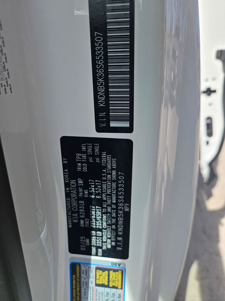 Thumbnail: 2025 Kia Carnival - 30