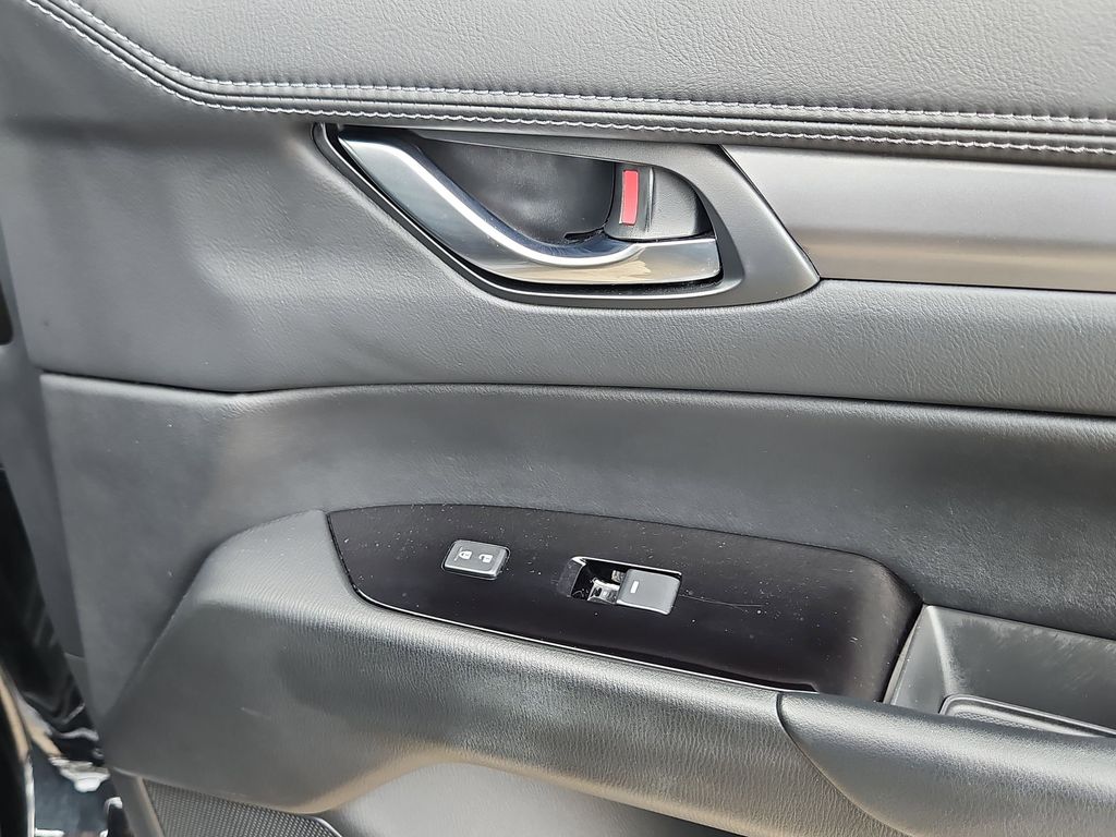 Thumbnail: 2025 Mazda CX-5 - 33