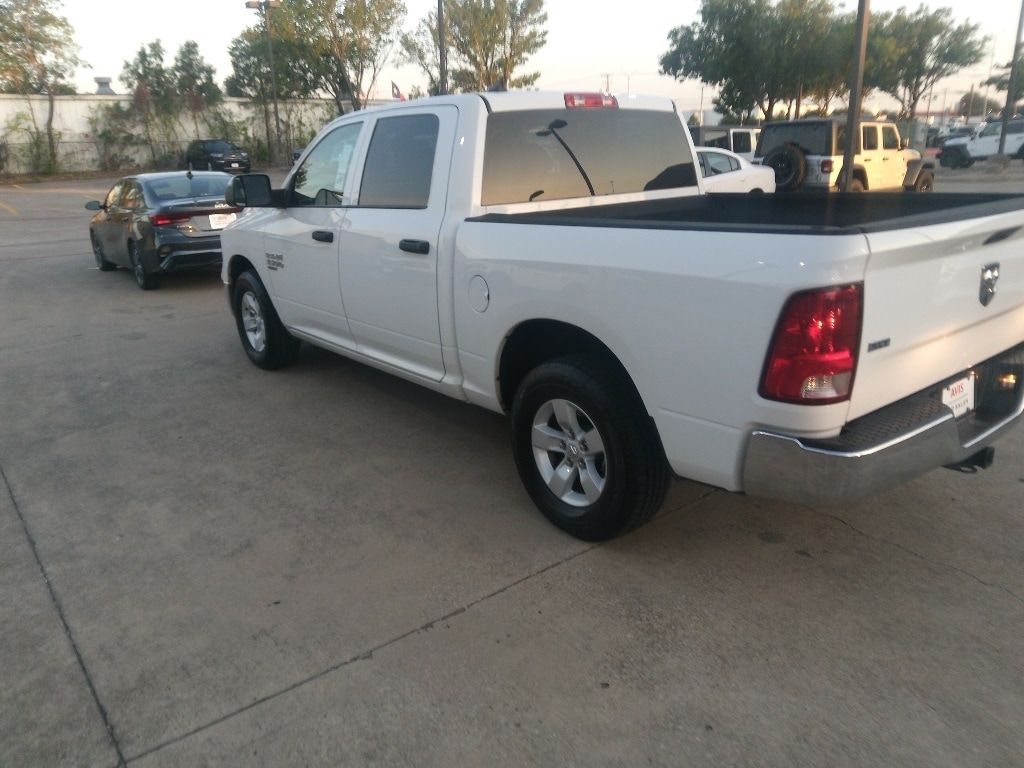 Thumbnail: 2023 RAM 1500 Classic - 4