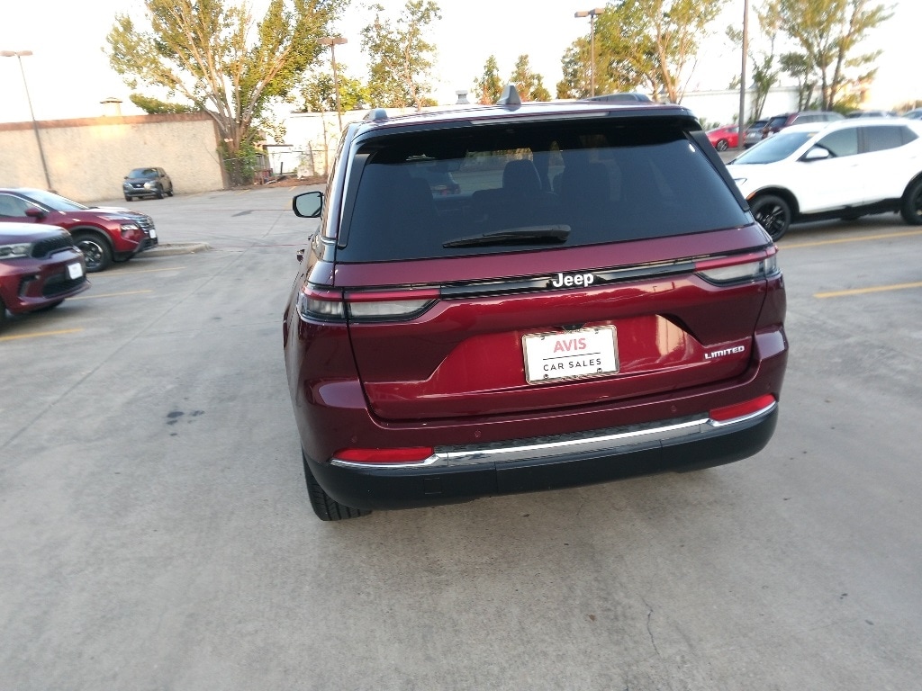 Thumbnail: 2024 Jeep Grand Cherokee - 5