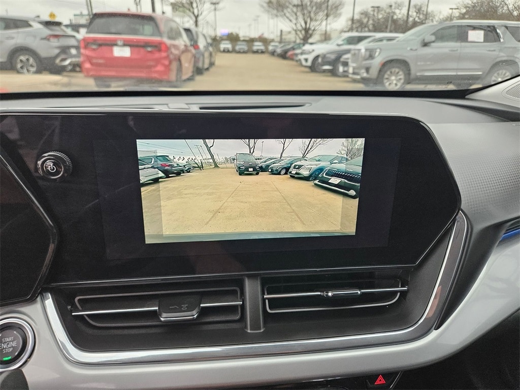 Thumbnail: 2025 Chevrolet Trax - 22