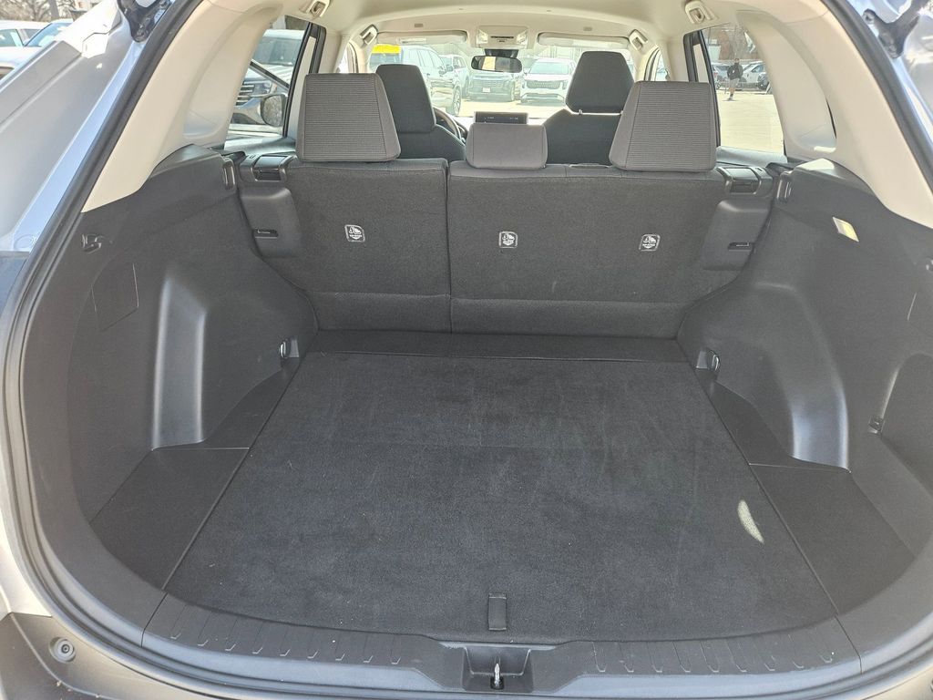 Thumbnail: 2025 Toyota RAV4 - 24