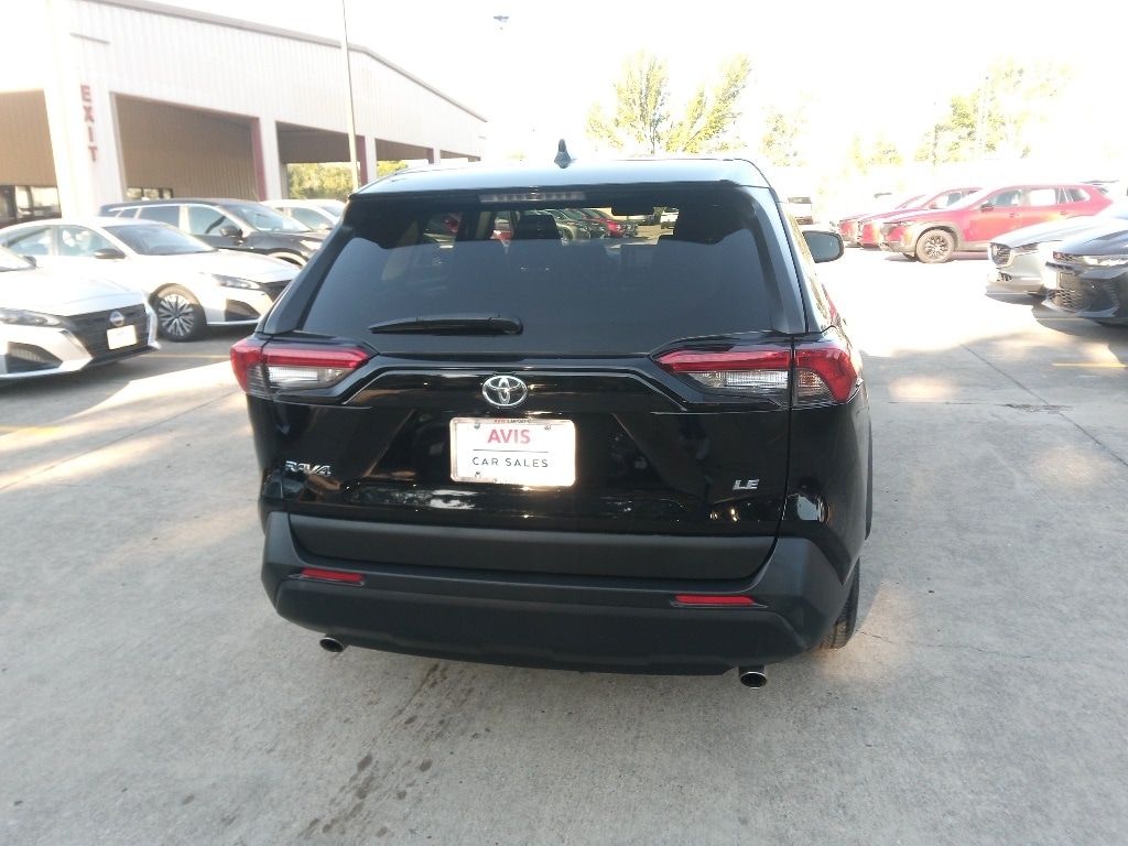 Thumbnail: 2025 Toyota RAV4 - 6