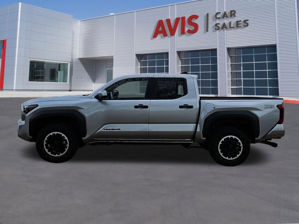 Thumbnail: 2024 Toyota Tacoma - 10