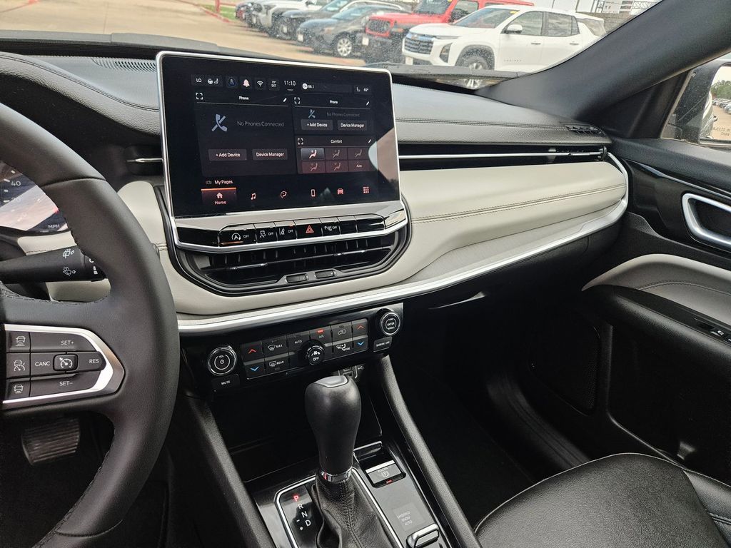 Thumbnail: 2025 Jeep Compass - 20