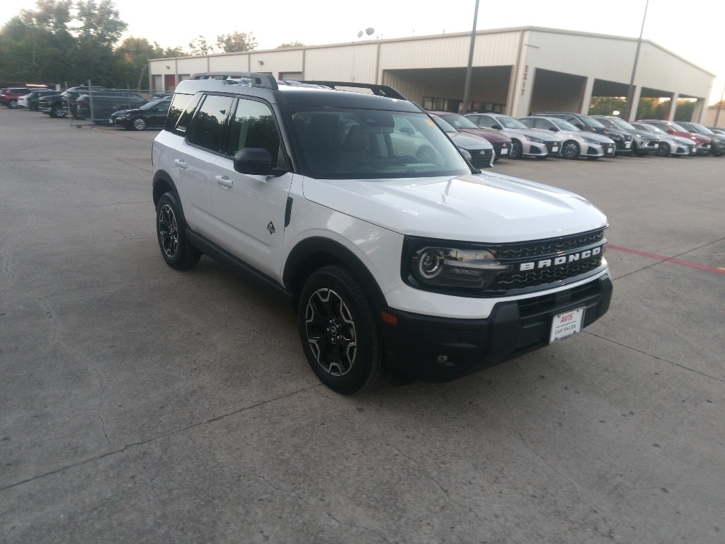 Thumbnail: 2025 Ford Bronco Sport - 6