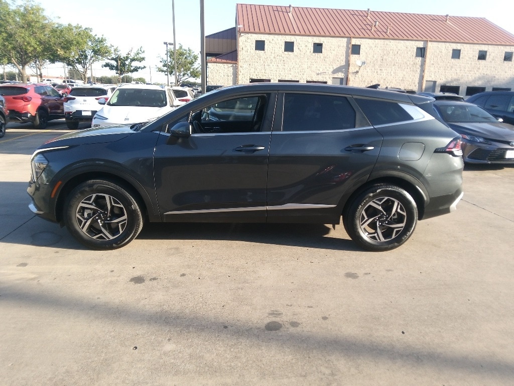 Thumbnail: 2024 Kia Sportage - 5