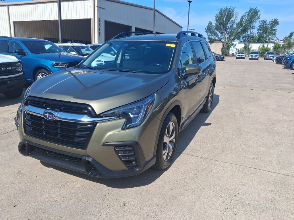 2025 Subaru Ascent's photo