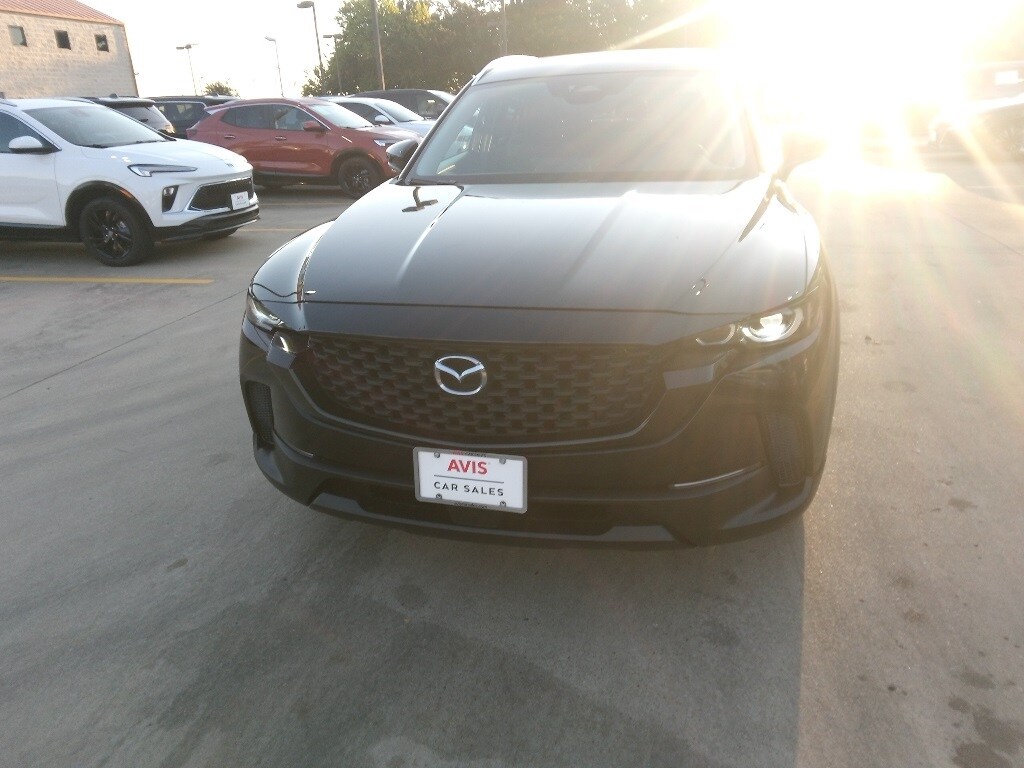 2025 Mazda CX-50 2.5 S Preferred photo 2