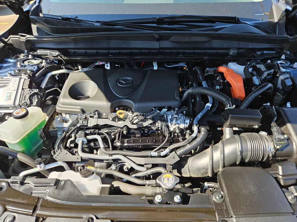 Thumbnail: 2025 Mazda CX-50 - 24