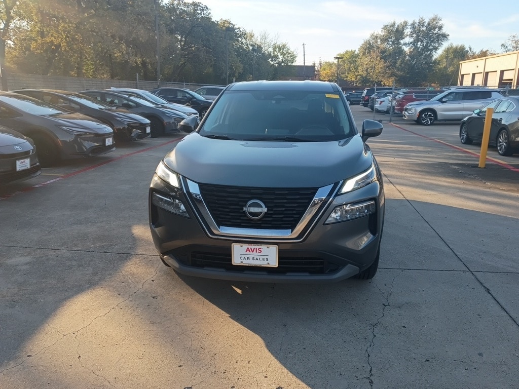 Thumbnail: 2023 Nissan Rogue - 2