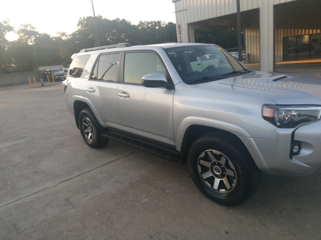 Thumbnail: 2024 Toyota 4Runner - 8