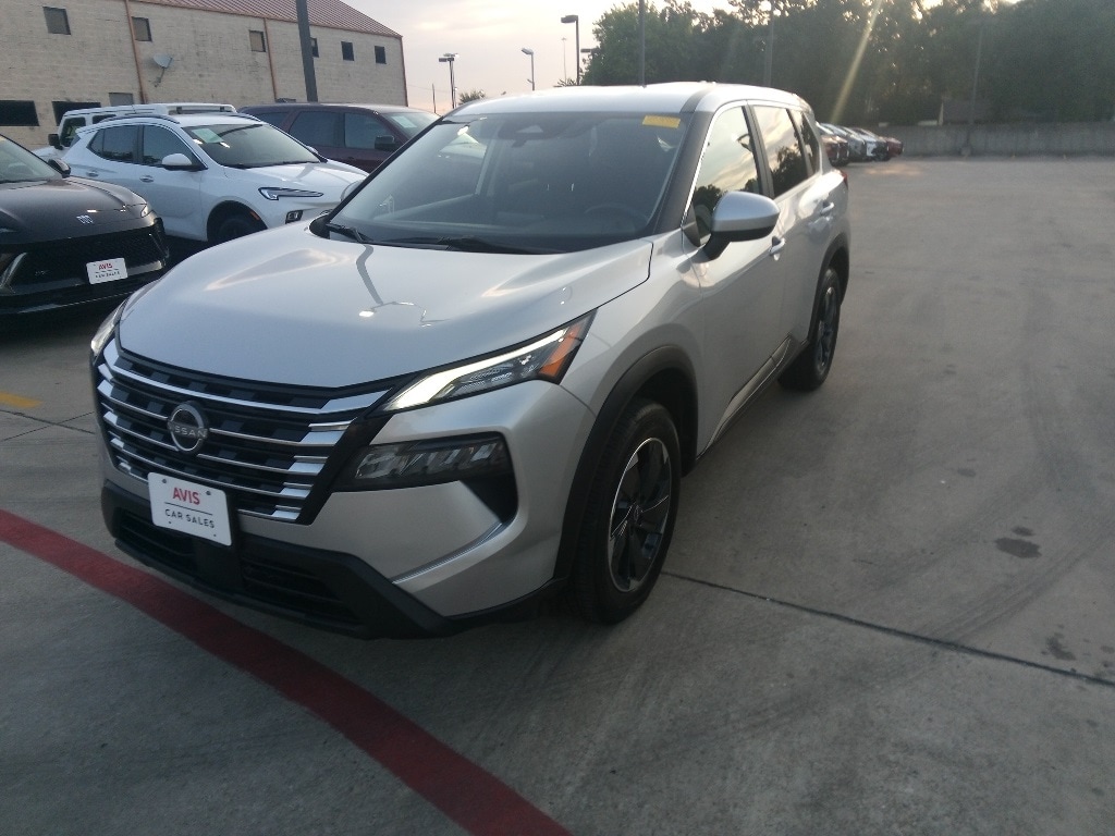 Thumbnail: 2024 Nissan Rogue - 2