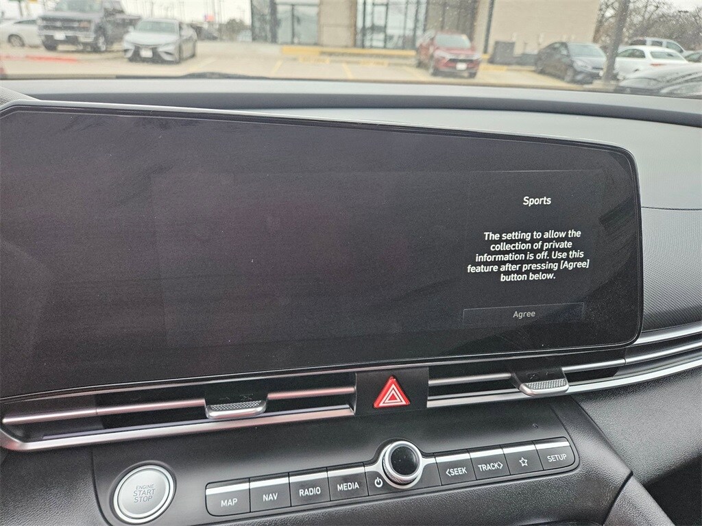 Thumbnail: 2025 Hyundai Elantra - 22