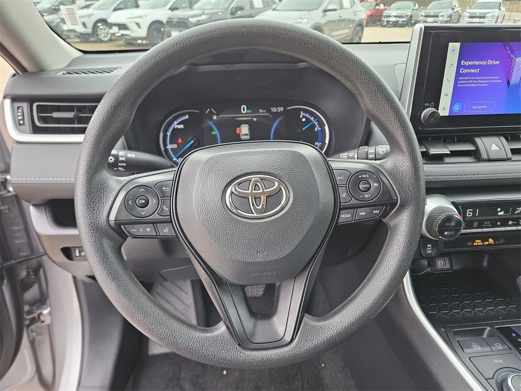 Thumbnail: 2025 Toyota RAV4 - 17