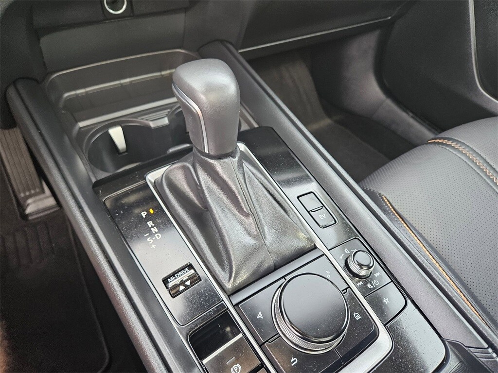 Thumbnail: 2025 Mazda CX-50 - 26