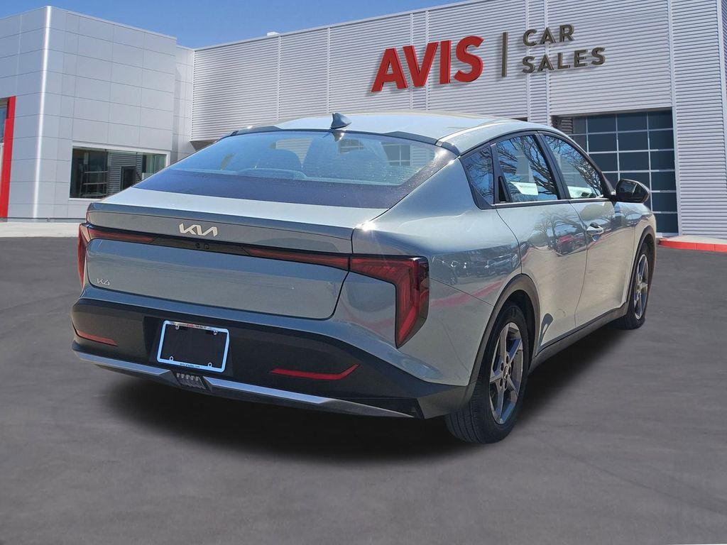 Thumbnail: 2025 Kia K4 - 6
