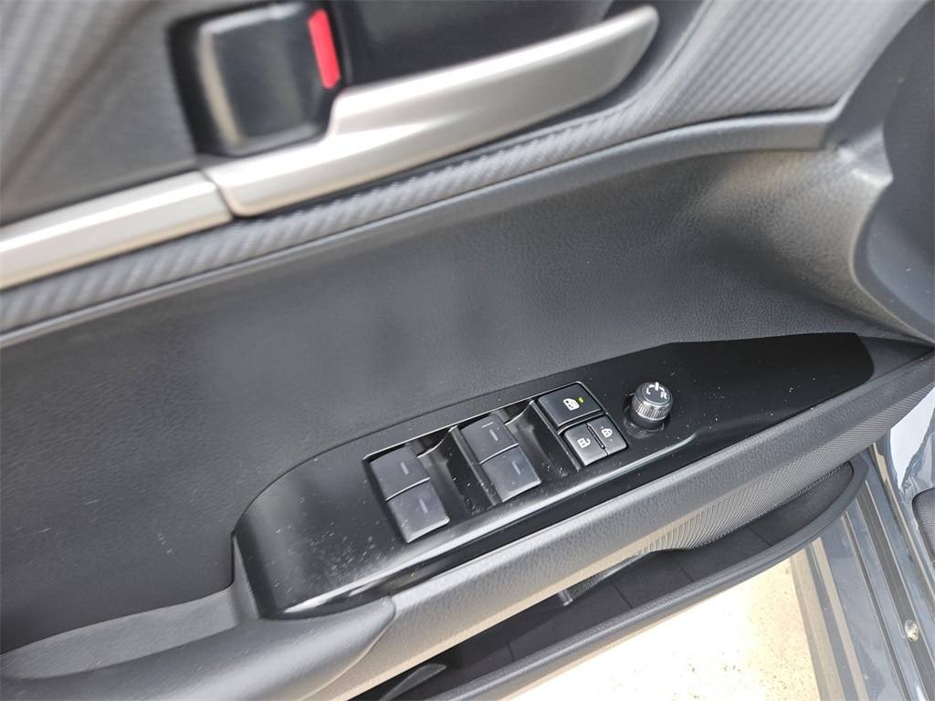 Thumbnail: 2025 Toyota Camry - 15