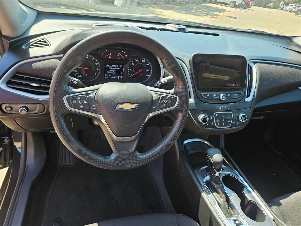 Thumbnail: 2023 Chevrolet Malibu - 20