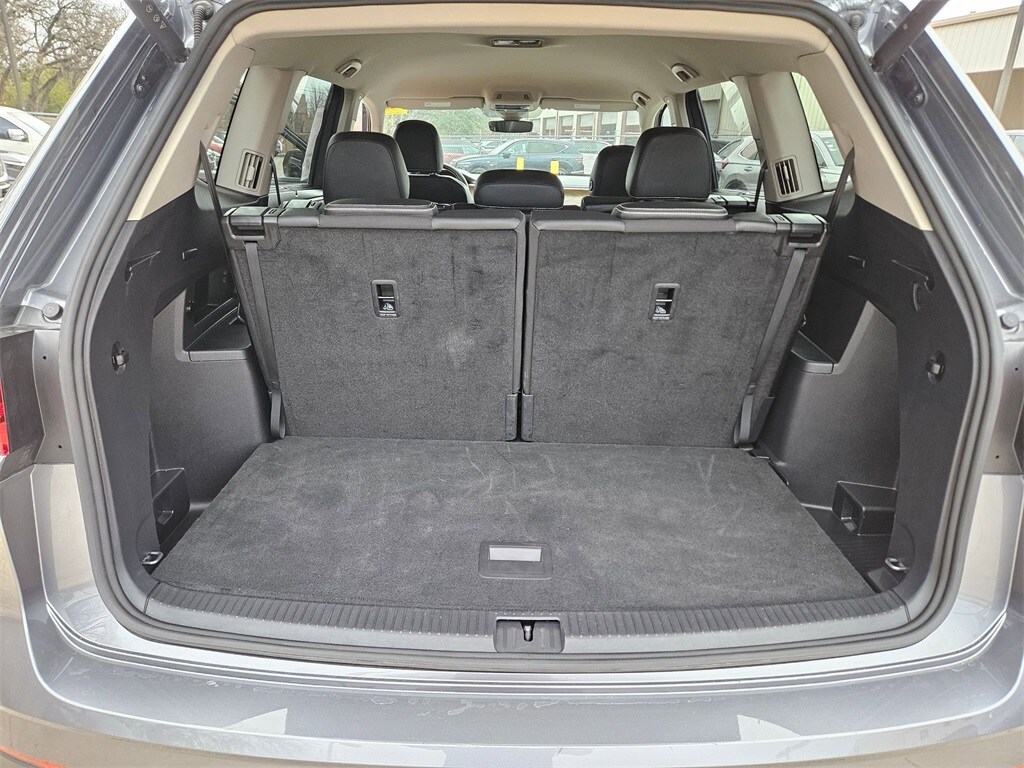 Thumbnail: 2025 Volkswagen Atlas - 24