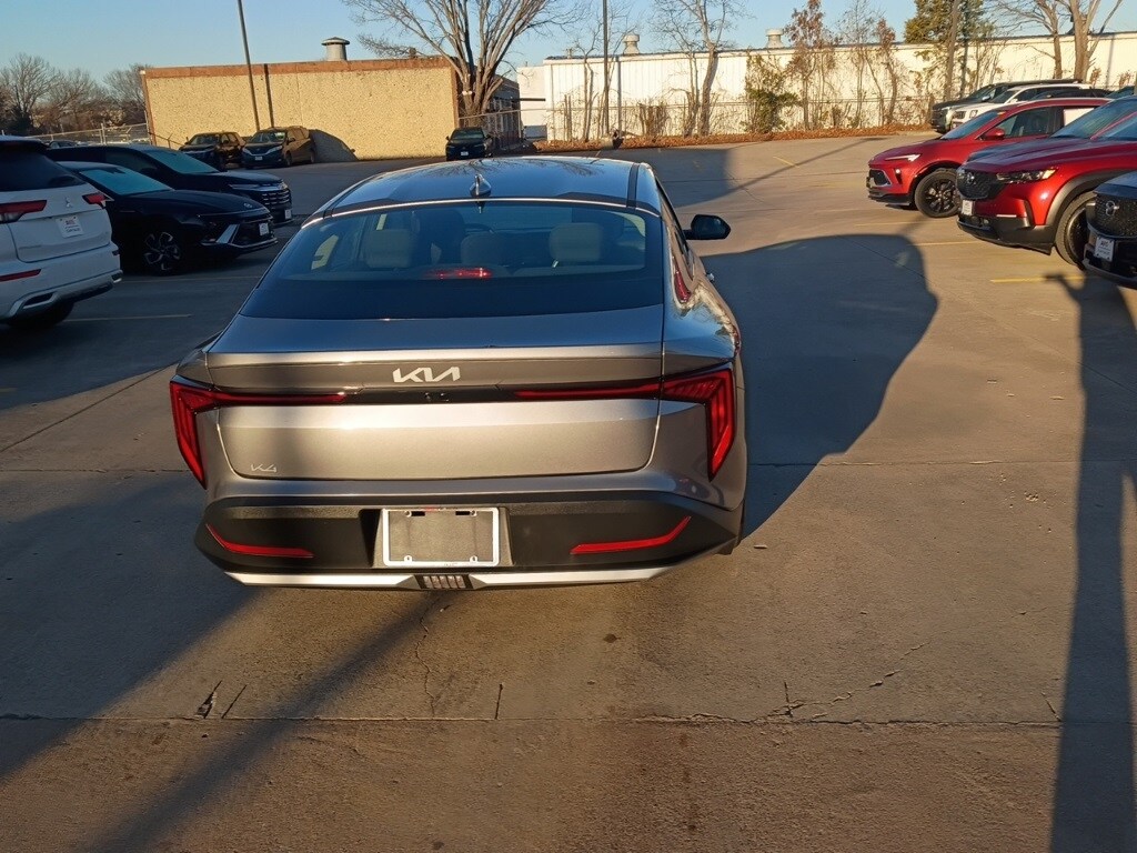 Thumbnail: 2025 Kia K4 - 4