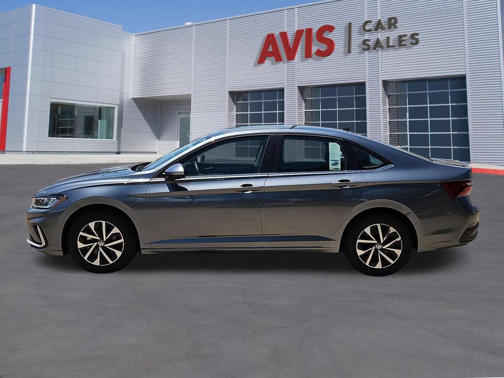 Thumbnail: 2025 Volkswagen Jetta - 10