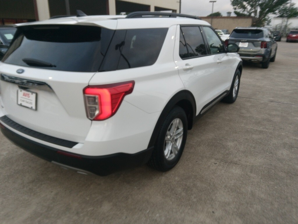 Thumbnail: 2023 Ford Explorer - 6