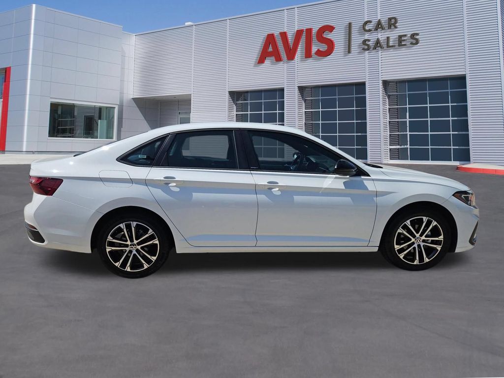 Thumbnail: 2025 Volkswagen Jetta - 7