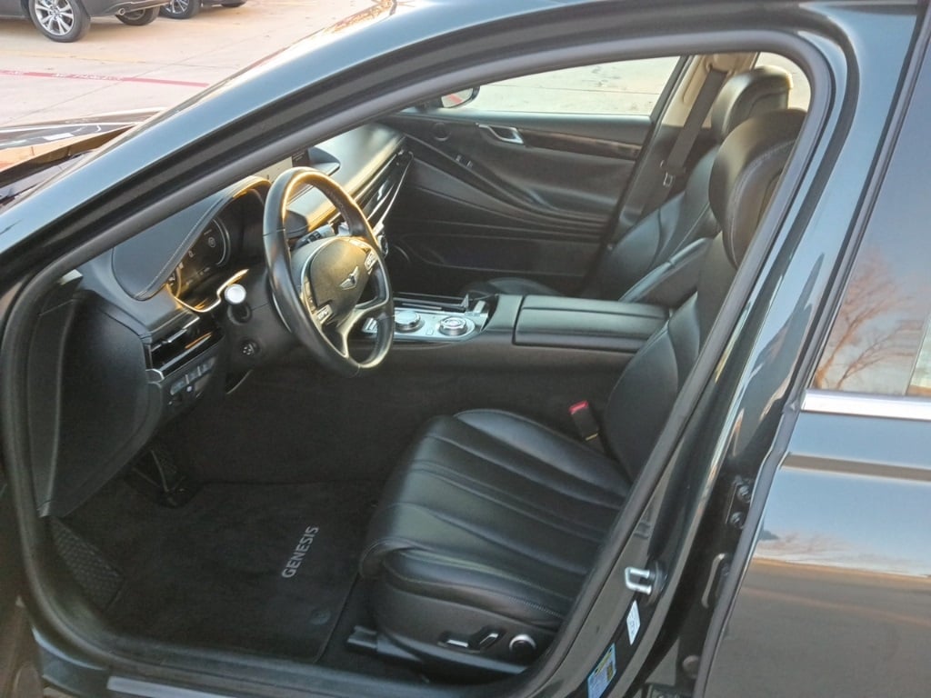 Thumbnail: 2023 Genesis G80 - 3