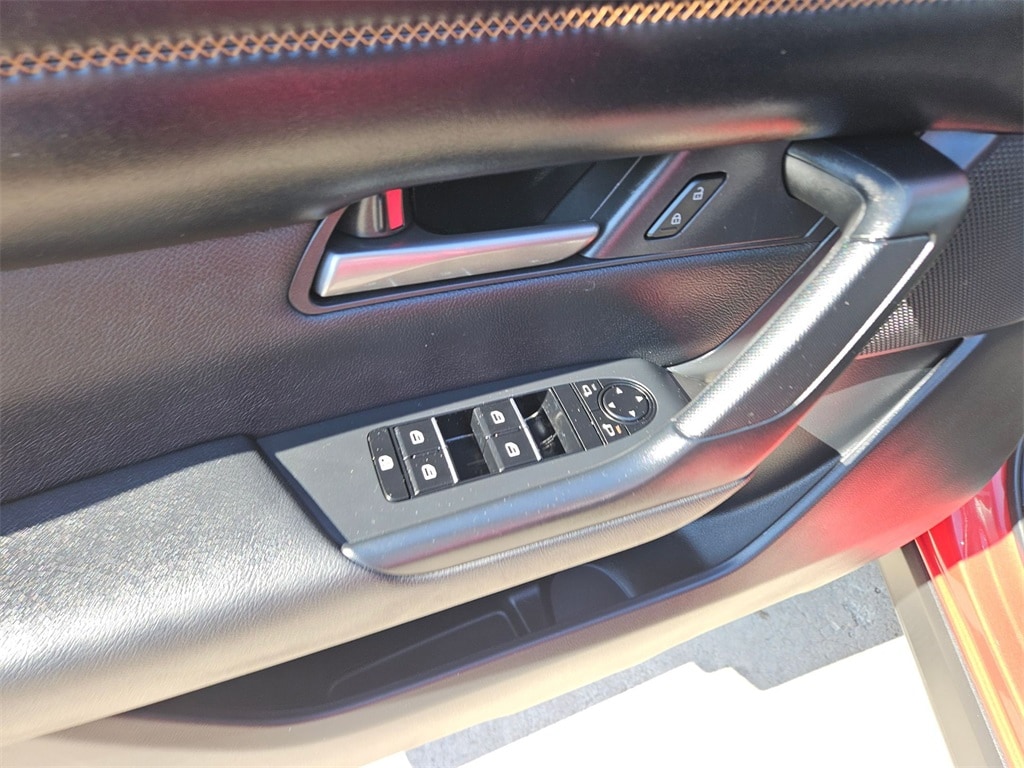 Thumbnail: 2025 Mazda CX-50 - 15