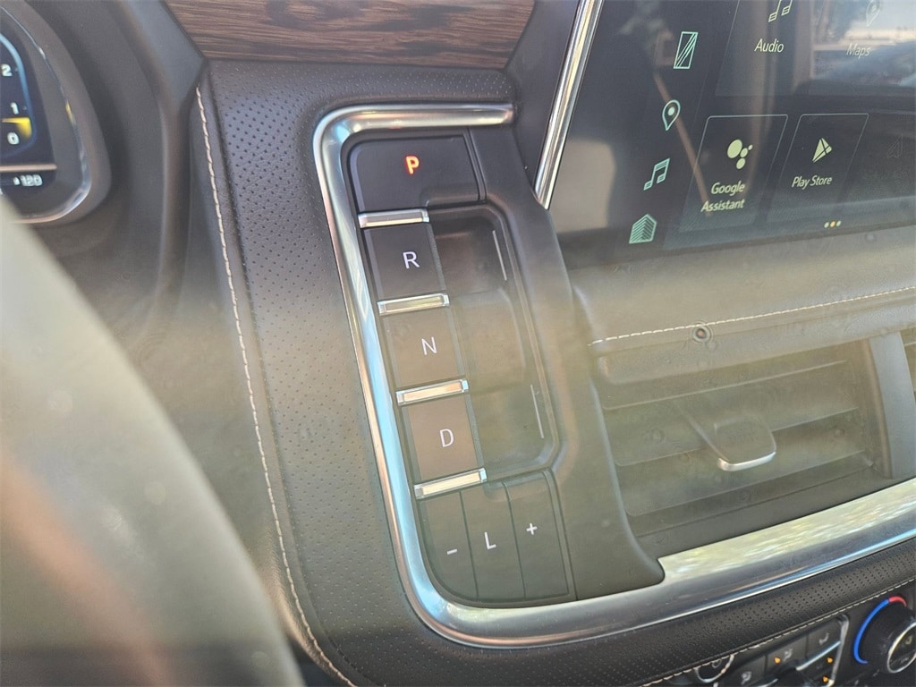 Thumbnail: 2023 Chevrolet Suburban - 22