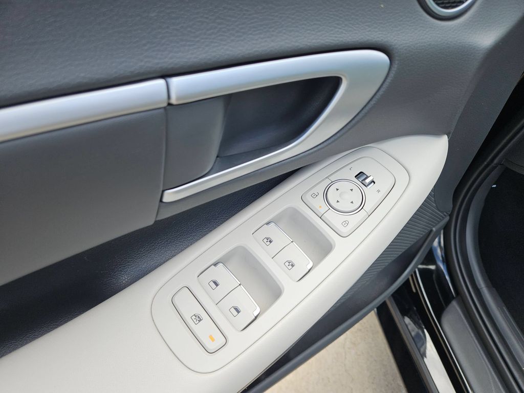 Thumbnail: 2025 Hyundai Sonata - 13
