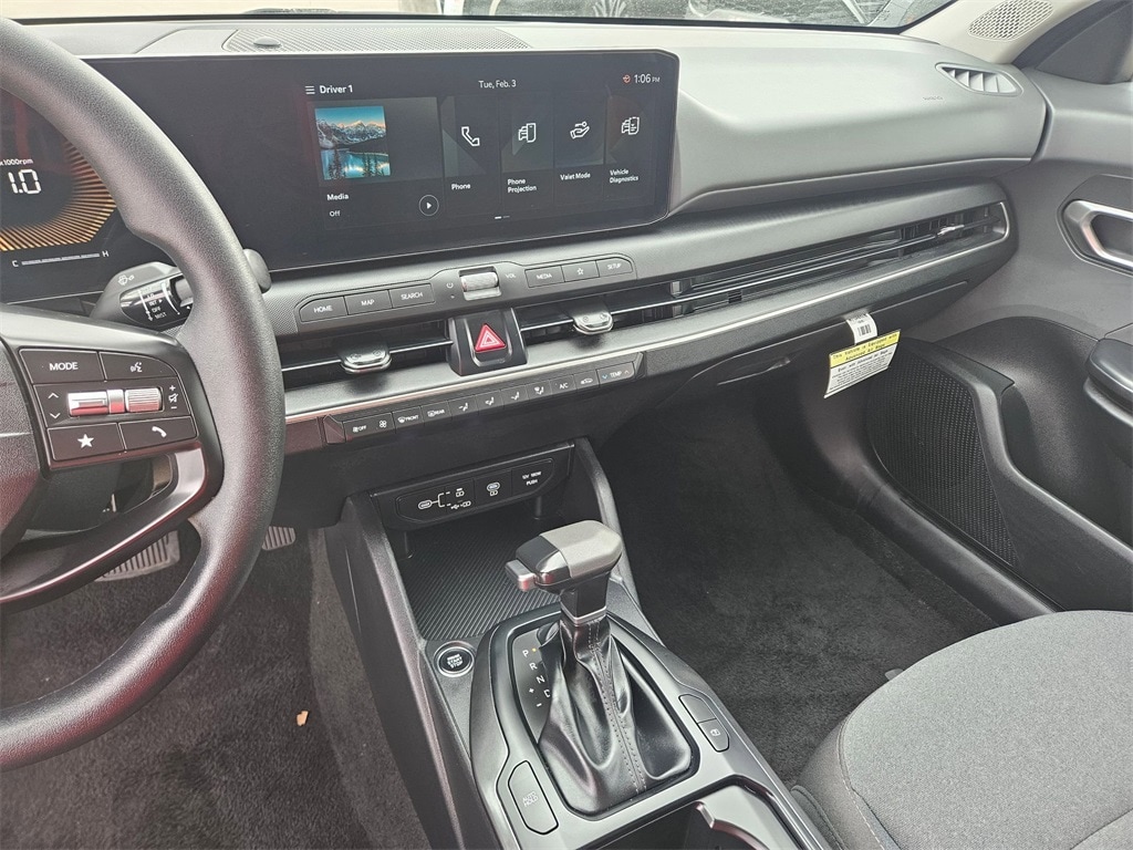 Thumbnail: 2025 Kia K4 - 19