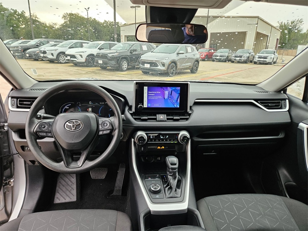 Thumbnail: 2025 Toyota RAV4 - 15