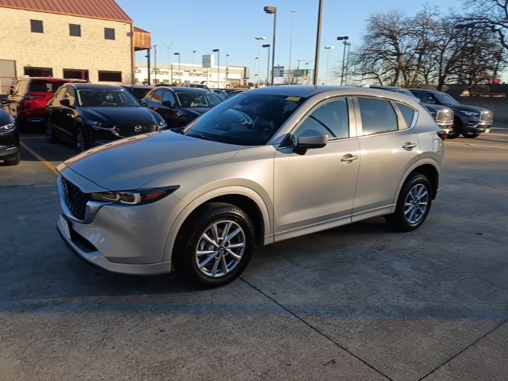 2025 Mazda CX-5 S Select Package's photo