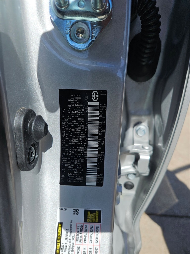 Thumbnail: 2025 Toyota Corolla - 28