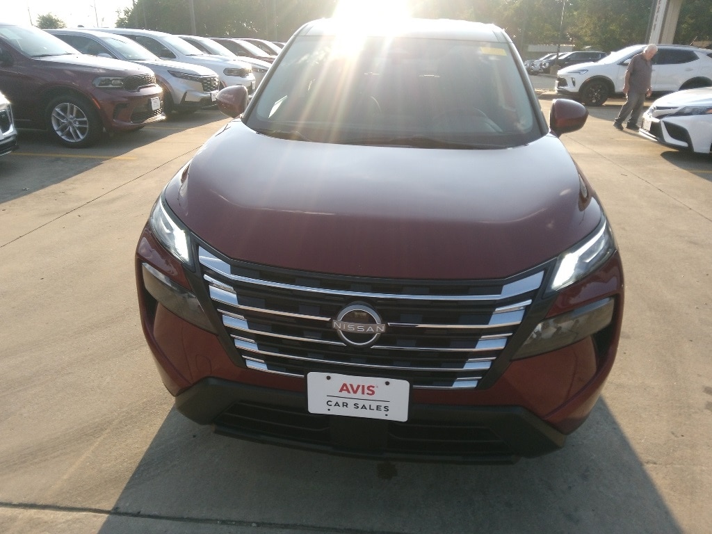 Thumbnail: 2024 Nissan Rogue - 2
