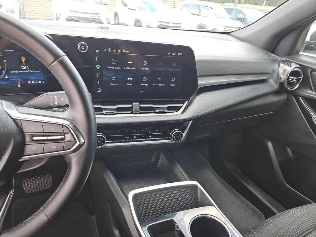 Thumbnail: 2025 Chevrolet Equinox - 20