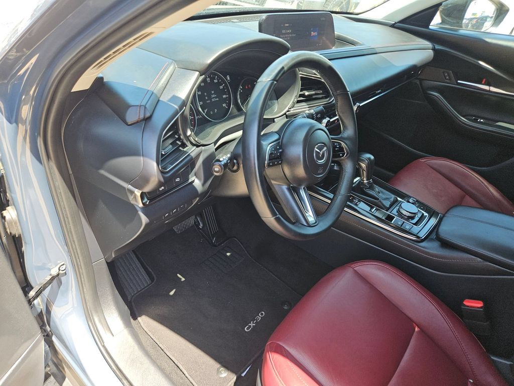 Thumbnail: 2025 Mazda CX-30 - 15