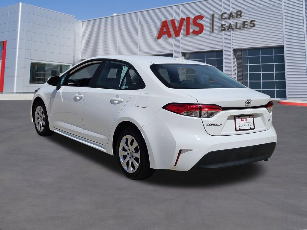 Thumbnail: 2025 Toyota Corolla - 3