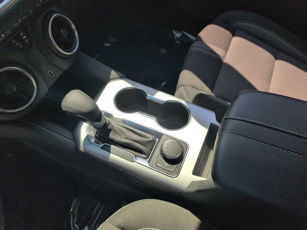 2025 Chevrolet Blazer 2LT - Photo 23