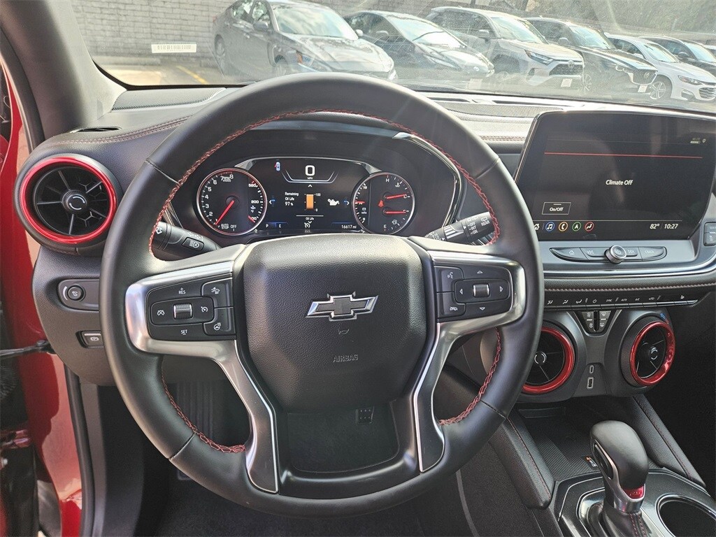 Thumbnail: 2025 Chevrolet Blazer - 16