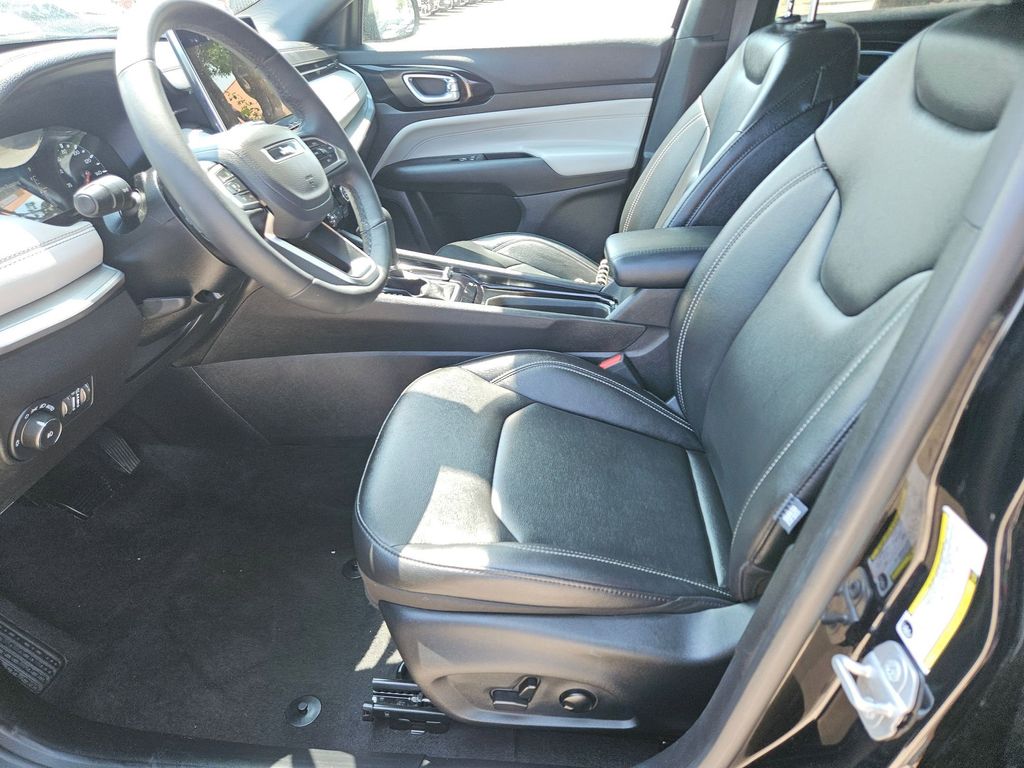 Thumbnail: 2025 Jeep Compass - 11