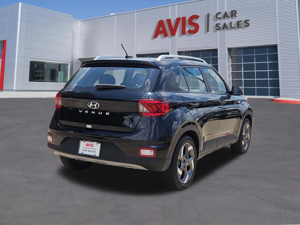 Thumbnail: 2025 Hyundai Venue - 6