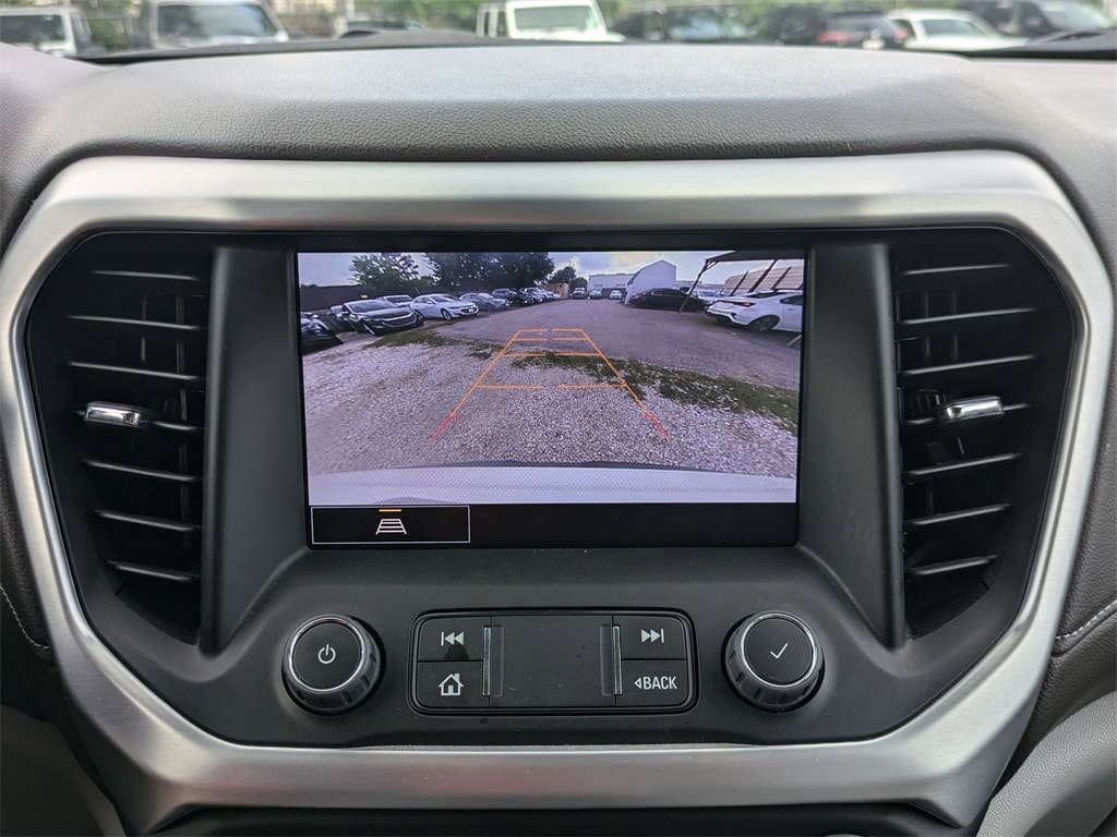 2023 GMC Acadia SLT 19