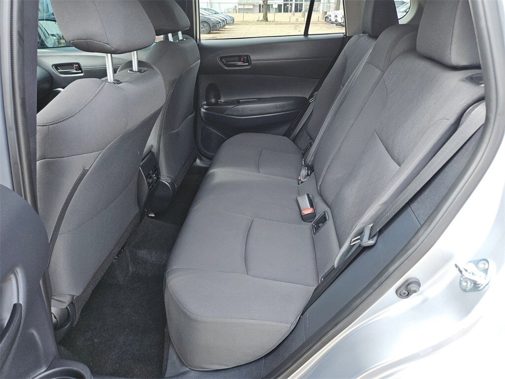 Thumbnail: 2025 Toyota Corolla Cross - 25